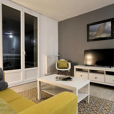 Appartement Joli T2 Lumineux Avec Balcon Et Wifi - Proche Cv à Aix-en-Provence Extérieur photo